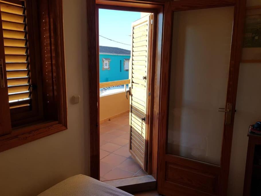 Chalet Adosado En La Playa De El Perellonet Con Piscina, Pista Tenis Valencia Eksteriør billede
